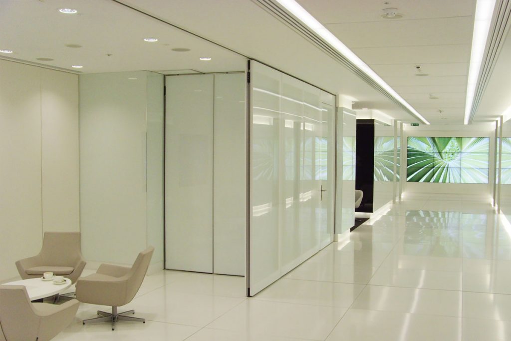 Foldable Glass Partition Walls: Transform Your Office With Ease